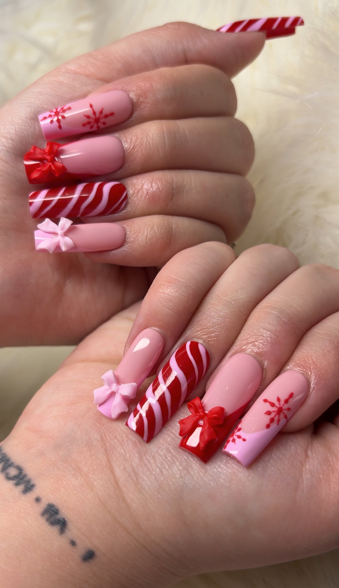 Candy Cane Crush Press Ons